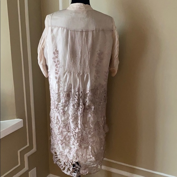 Women Dress - Picture 2 of 5